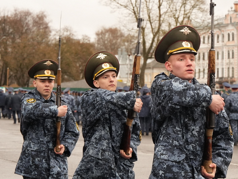 Первая репетиция Парада Победы на площади Революции прошла  в Вологде.