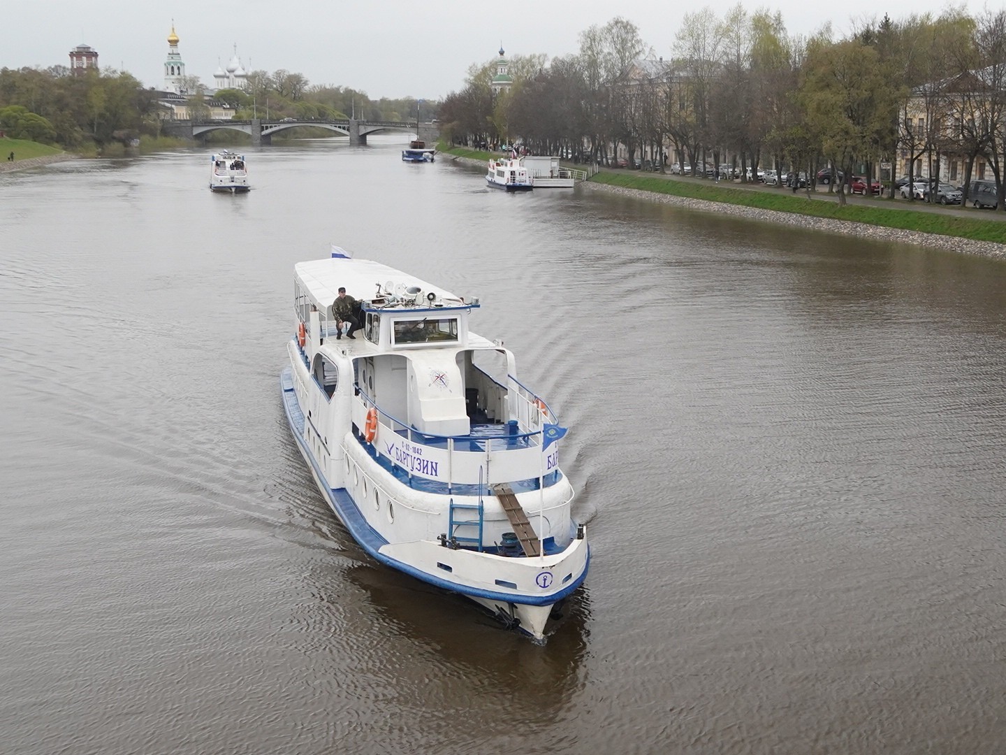 В первое в новом сезоне речное путешествие Вологда - Великий Устюг отправились курсанты морского центра «Меридиан».