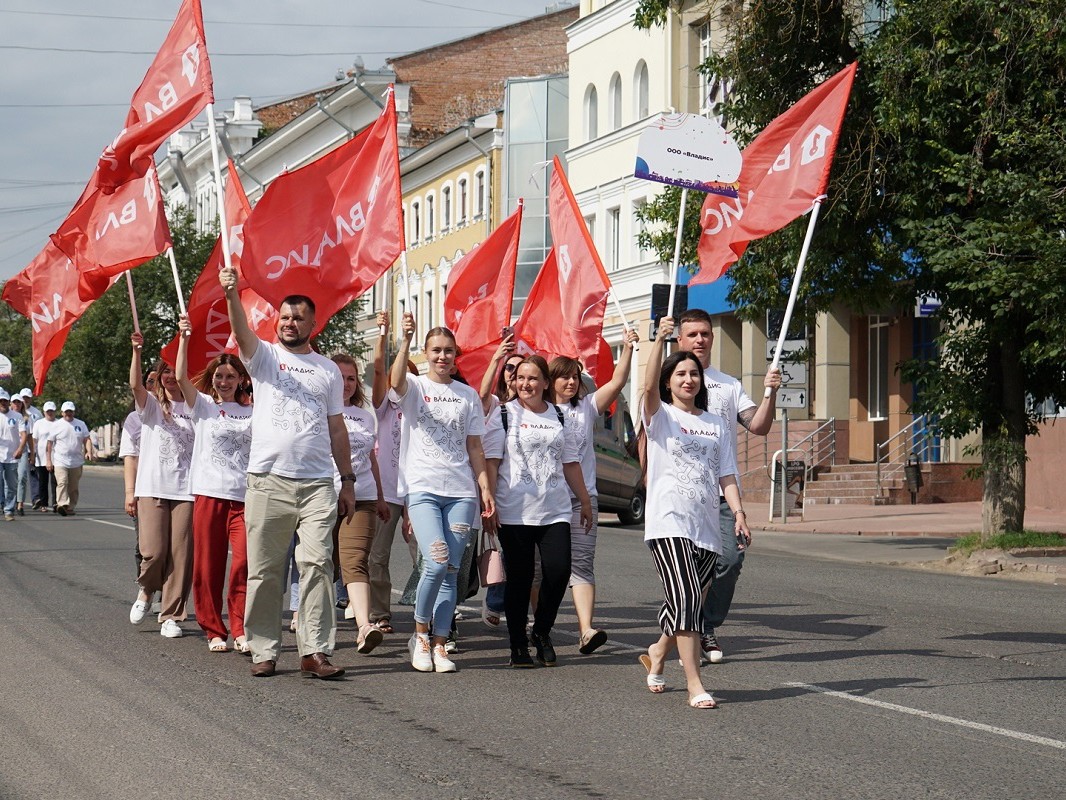 В Вологде вручили награды лучшим работникам строительной отрасли.