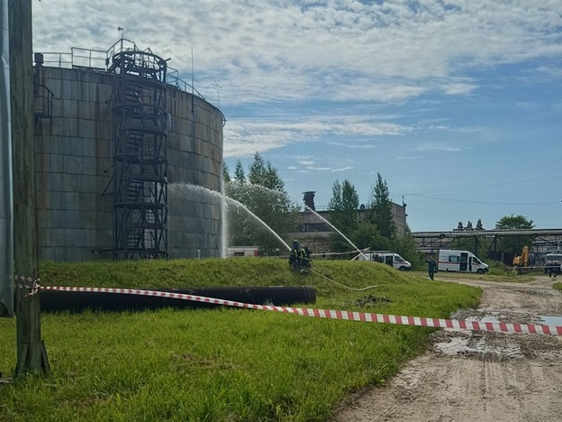 Сотрудники Администрации города Вологды приняли участие в учебном ликвидации ЧС.