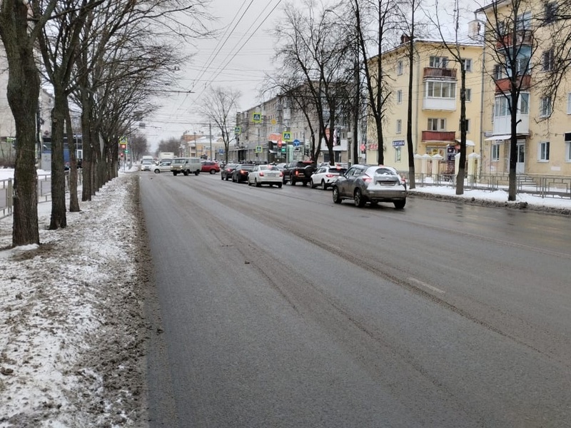 Более 1200 кубометров снега вывезли с улиц Вологды минувшей ночью.