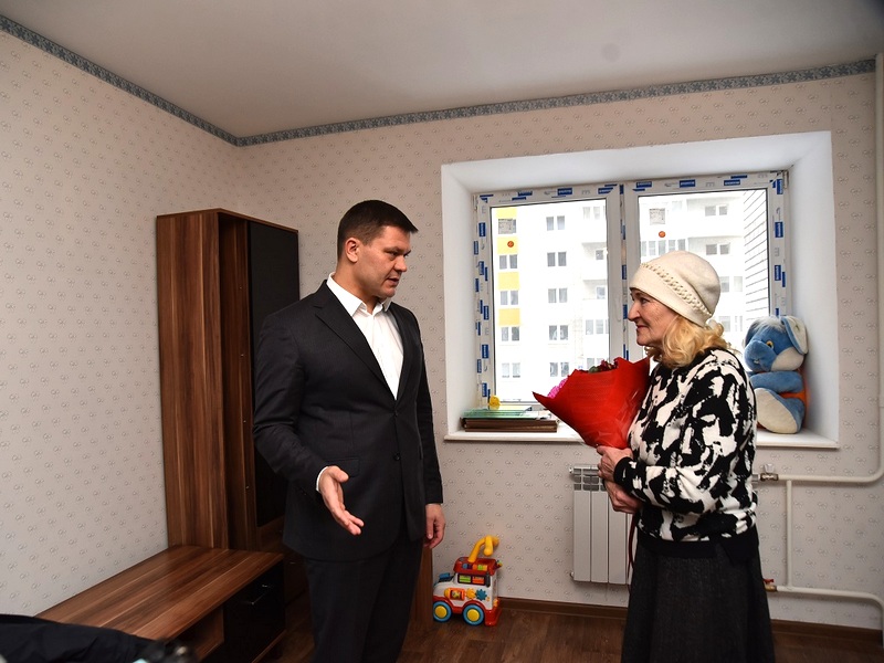 Семье вологжан предоставили новую квартиру по муниципальной программе.
