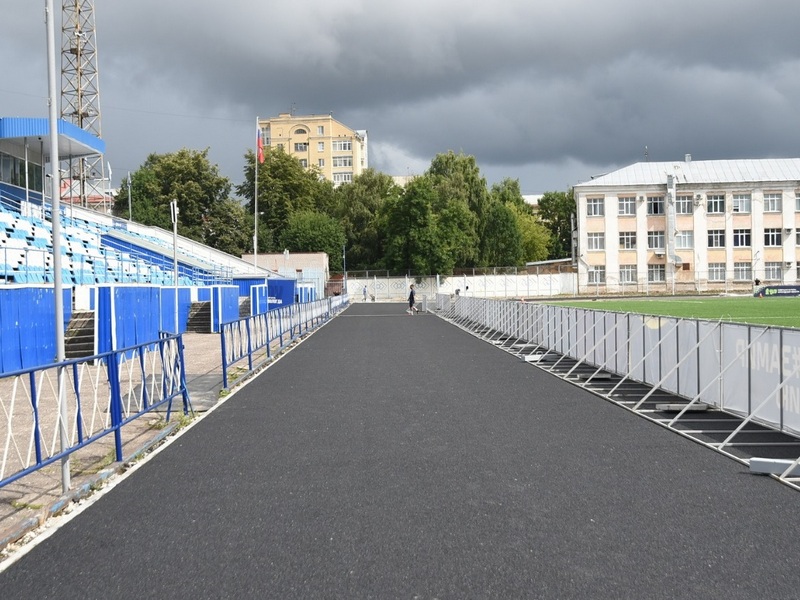 В Вологде на стадионе «Динамо» обустраивают легкоатлетические секторы.