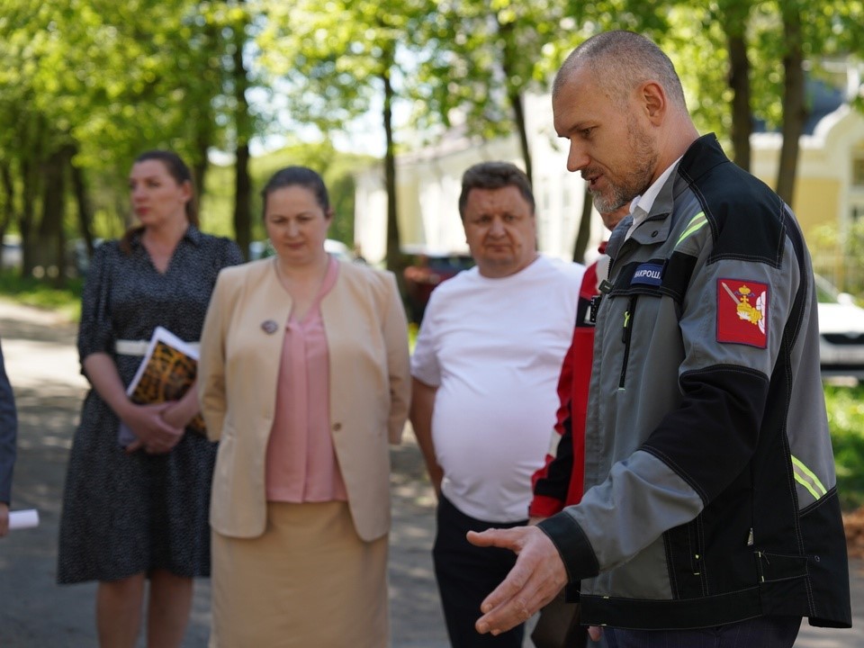 В Вологде приступили к ремонту тротуаров.